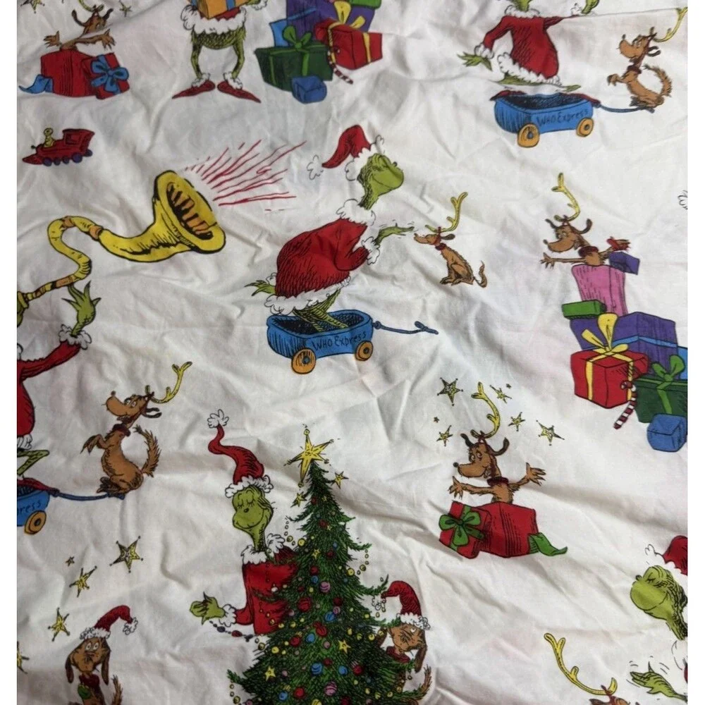 Pottery Barn Kids Dr. Seuss the Grinch Max Organic Pillow Cover